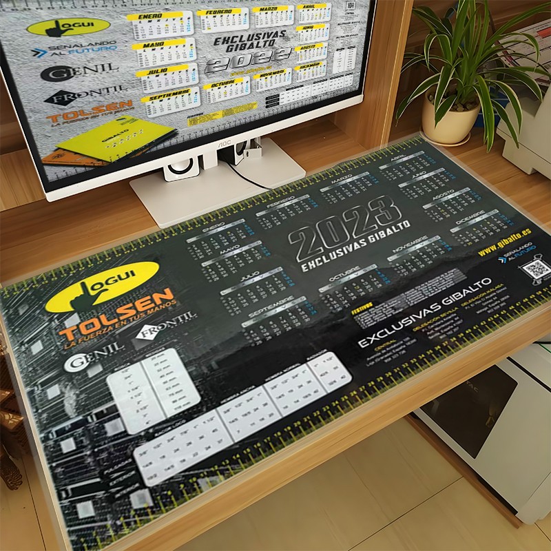 透明PVC桌墊真的絕了！醫用級質感 日歷功能，誰用誰知道？